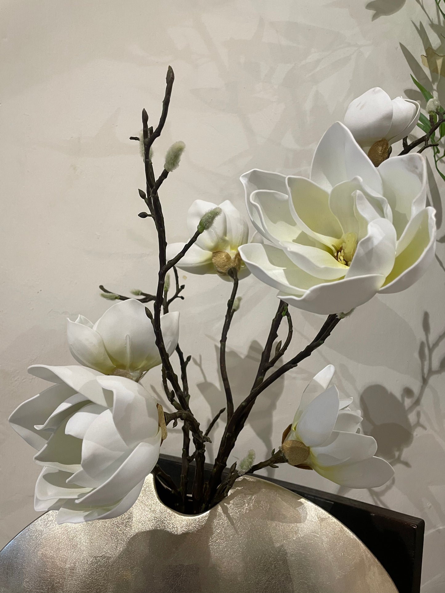 Magnolia Sprays