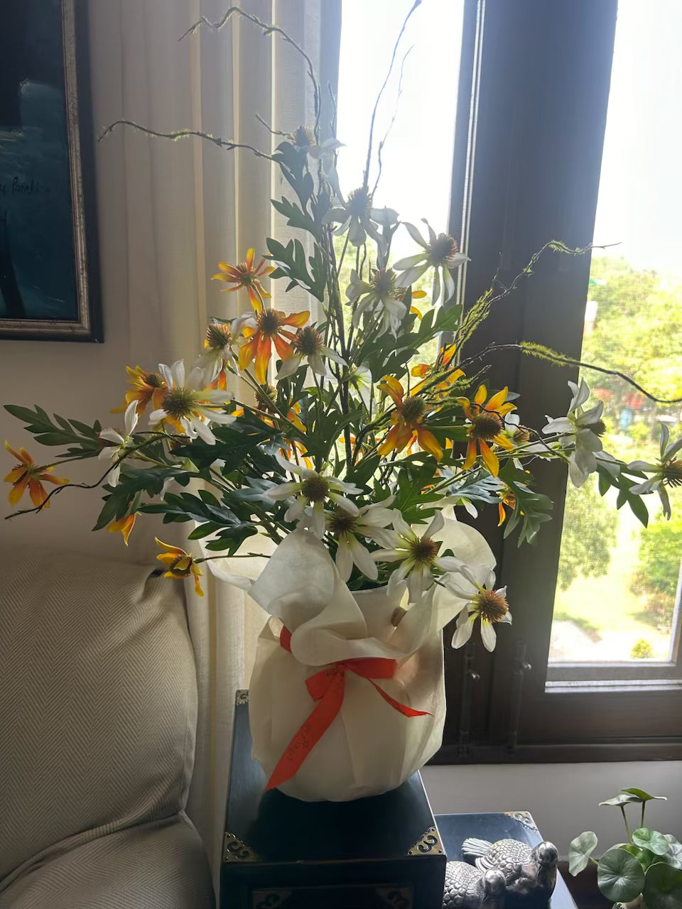Wildflower Arrangement (Yellow & White) with Pot